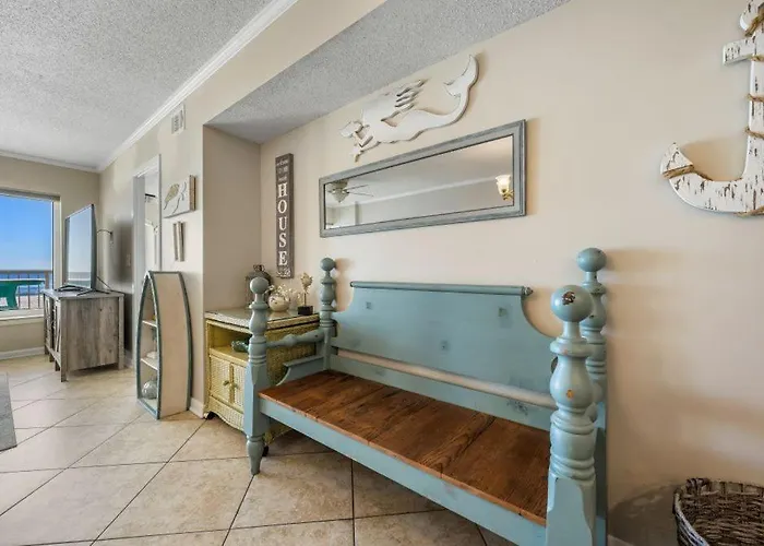 Boardwalk 183 By Youngs Suncoast
